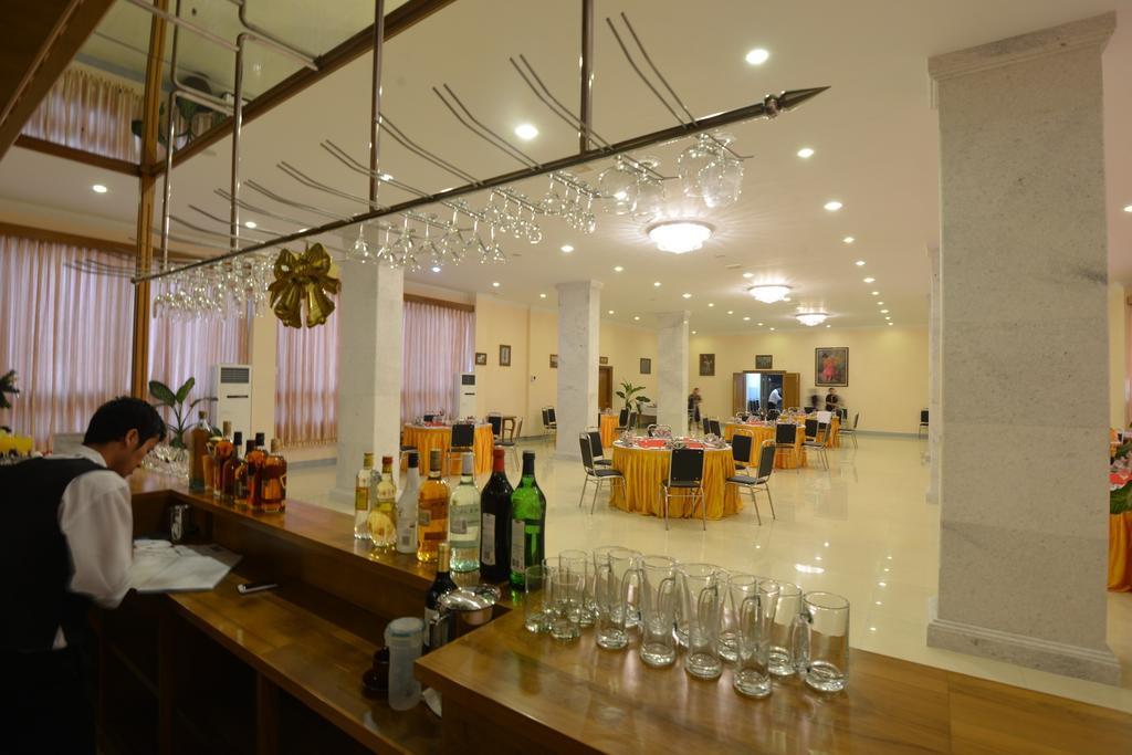 Hotel Sidney Yangon Dış mekan fotoğraf