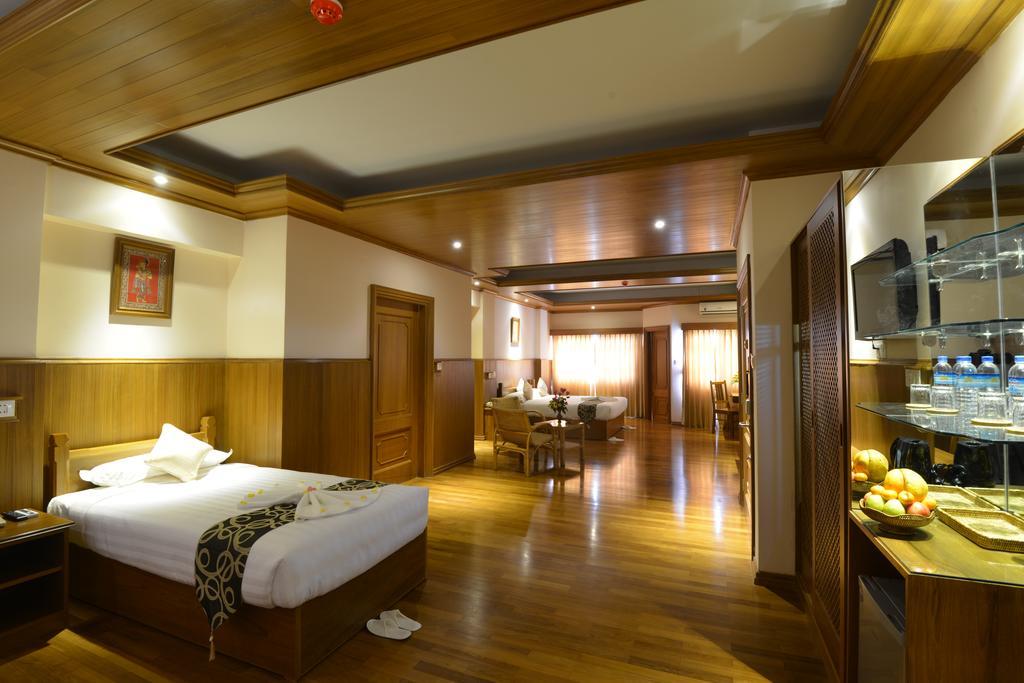 Hotel Sidney Yangon Dış mekan fotoğraf