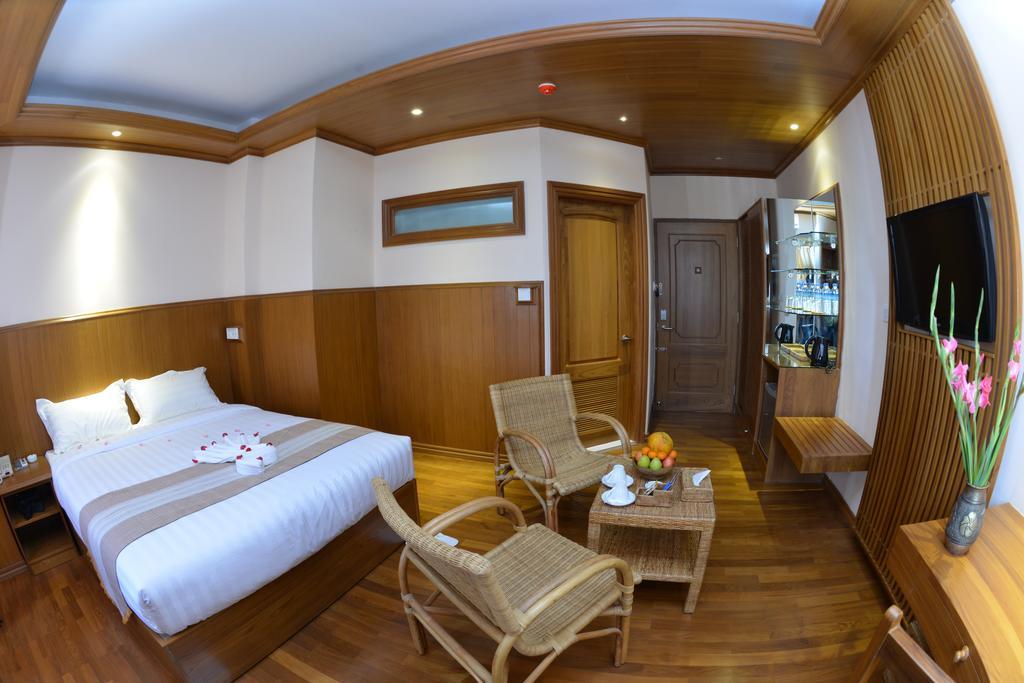 Hotel Sidney Yangon Dış mekan fotoğraf