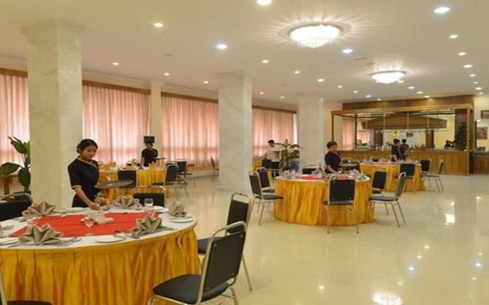 Hotel Sidney Yangon Dış mekan fotoğraf