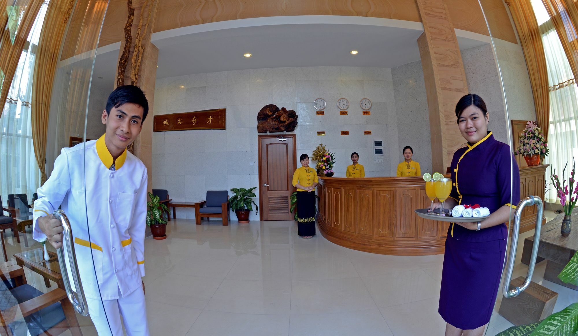 Hotel Sidney Yangon Dış mekan fotoğraf